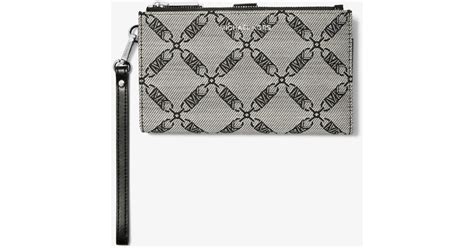 adele empire logo jacquard smartphone wallet